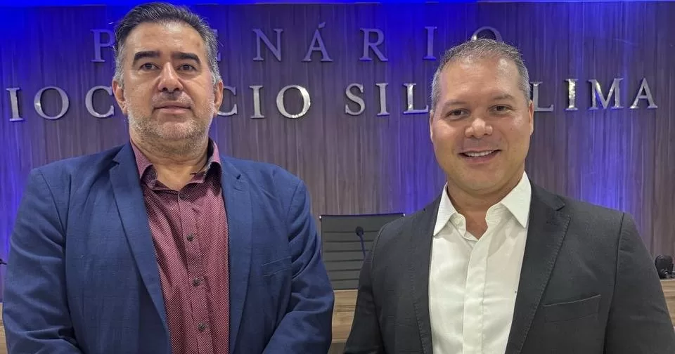 Heitor-Freire-recebe-titulo-de-cidadao-Missaovelhense-e-Reforca-Compromisso-com-o-Municipio-aspect-ratio-40-21
