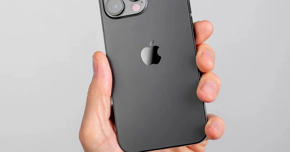 No-Parana-jovem-morre-com-26-iPhones-colados-ao-corpo-aspect-ratio-40-21