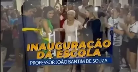 Assare-inaugura-nova-escola-com-estrutura-ampliada-para-alunos-da-rede-publica-Prefeito-comemora-em-suas-redes-sociais-aspect-ratio-40-21