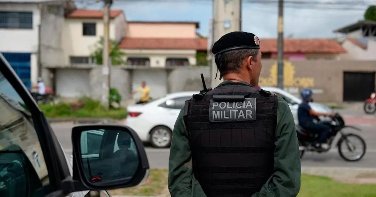 Policia-Militar-presente-em-rua-no-Ceara-aspect-ratio-40-21