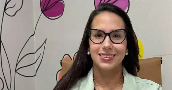Camara-de-Juazeiro-aprova-titulo-de-cidada-juazeirense-para-medica-pediatra-que-atua-no-SUS-e-desenvolve-trabalho-voluntario-com-criancas-atipicas-aspect-ratio-40-21