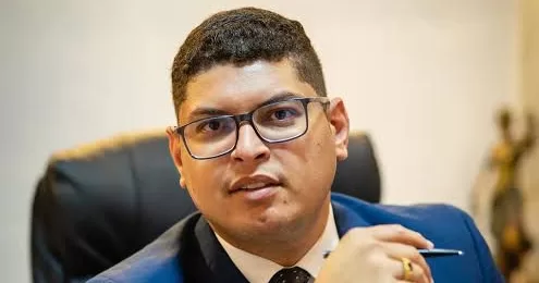 Advogado-Roberto-Duarte-e-apontado-como-suspeito-em-atropelamento-que-matou-entregador-em-Juazeiro-do-Norte-aspect-ratio-40-21