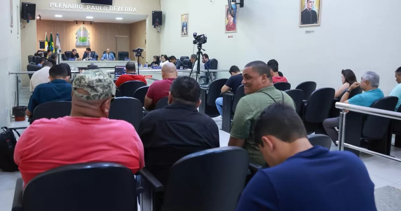 Camara-do-Crato-aprova-16-projetos-e-20-requerimentos-em-sessoes-desta-semana-aspect-ratio-40-21