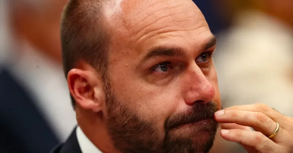 Eduardo-Bolsonaro-aspect-ratio-40-21