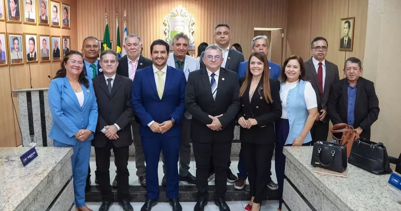 Matheus-Leite-e-reeleito-presidente-da-Camara-do-Crato-aspect-ratio-40-21