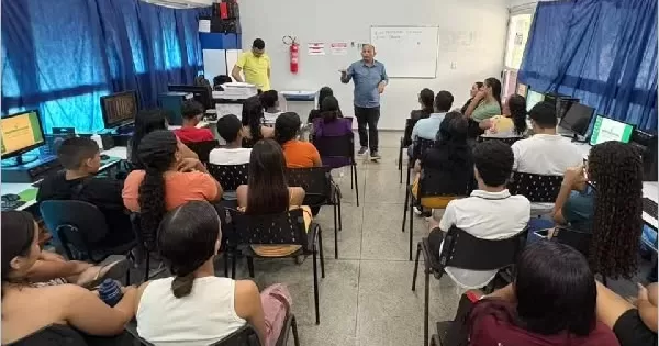 Prefeitura-disponibiliza-cursos-gratuitos-nas-areas-de-Gastronomia-Cuidados-Informatica-e-Drinques-aspect-ratio-40-21
